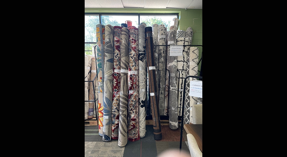 2173 Area Rugs